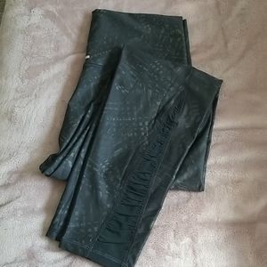 Aerie NWOT Move Leggings